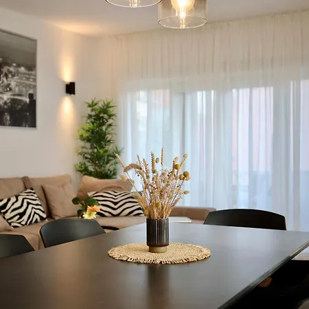 Holiday home Tia *