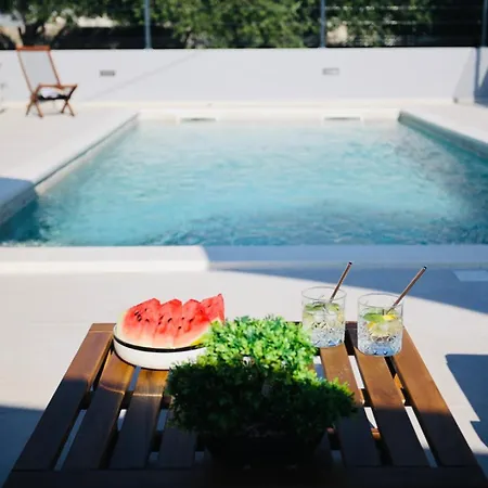 Tia Holiday home