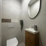 Tia 스플리트