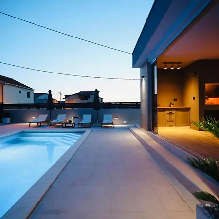 Tia Semesterbostad Split